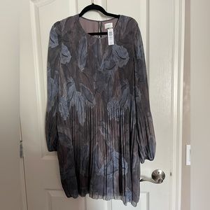 Aritzia Daydreamer Mini Dress